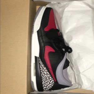 Meet your Posher, Ian